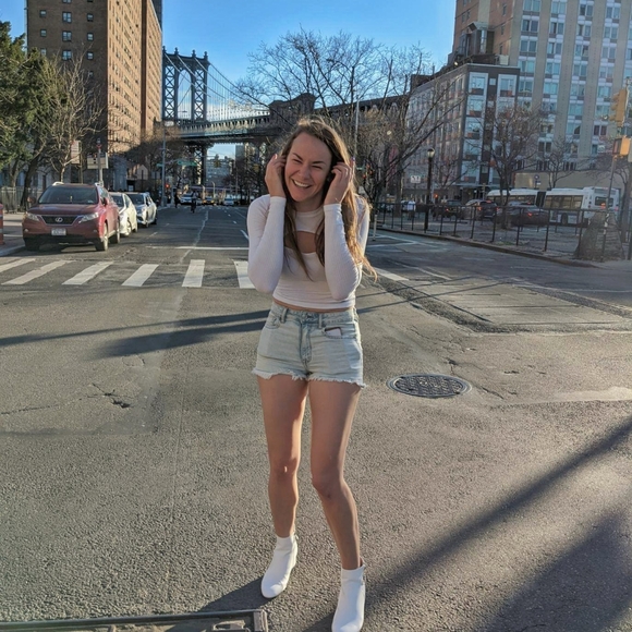 Hi there! I'm Megh โ๏ธ - Picture 2 of 10